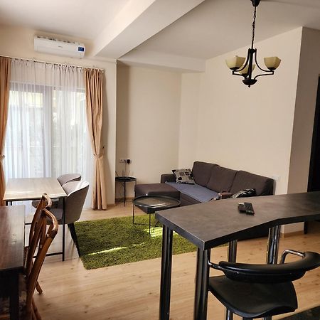 Vake-Saburtalo Hillside Lägenhet Tbilisi Exteriör bild